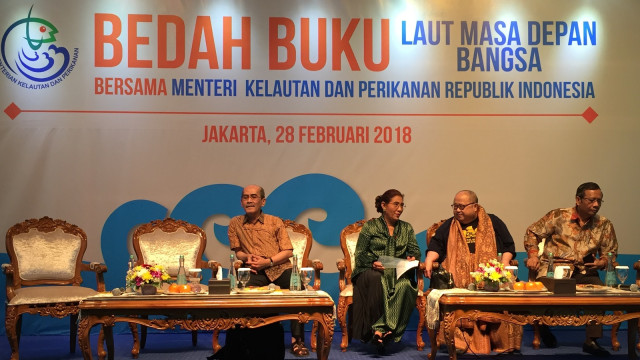 Susi Pudjiastuti di acara bedah buku  (Foto: Selfy Sandra Momongan/kumparan)