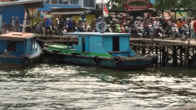 Kapal Kelotok Banjarmasin (Foto: Others/Twitter @kunaontea)