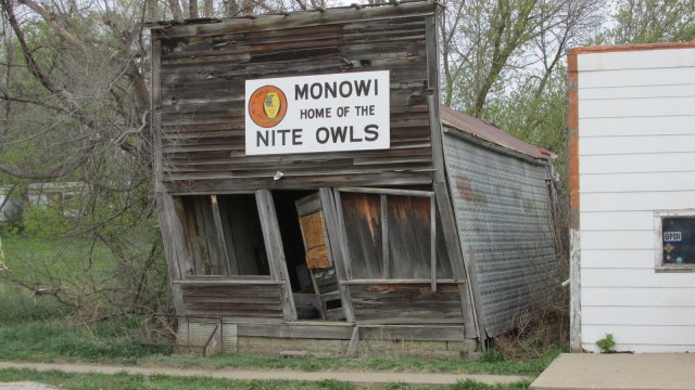 Rumah di Monowi (Foto: Flickr / Larry Syverson)