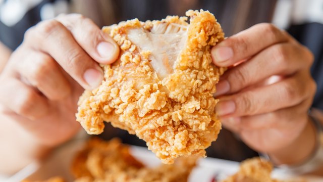 5 Hal Yang Harus Dihindari Saat Membuat Ayam Goreng Tepung