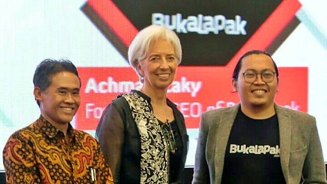 Achmad Zaky dan Christine Lagarde di Yogyakarta. (Foto: Bianda Ludwianto/kumparan)