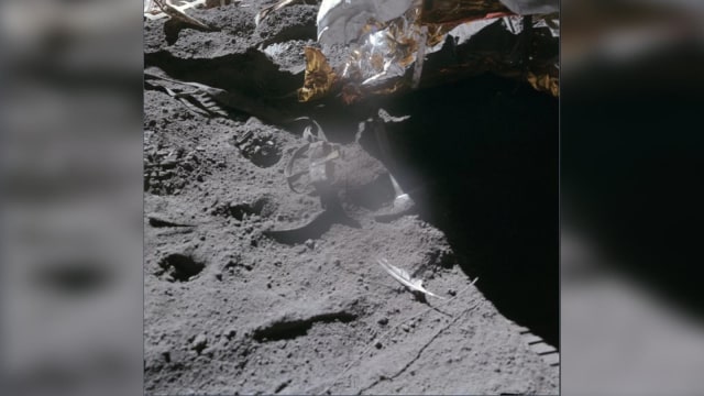 Sampah di bulan (Foto: NASA)