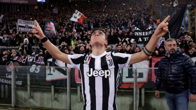 Dybala merayakan kemenangan Juventus. Foto: Reuters/Max Rossi