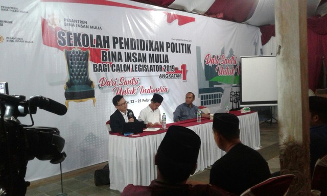 Hadapi Pemilu 2019, Calon Legislatif Alumni  Pesantren Se-Indonesia, Ikuti Sekolah Politik