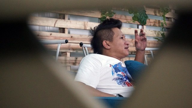 Mang Saswi di tamu kumparan (Foto: Garin Gustavian/kumparan)