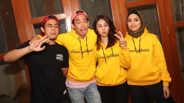 Pemain film Teman tapi Menikah (Foto: Munady Widjaja)