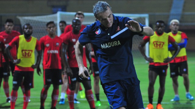 Pelatih Madura United, Milomir Seslija. (Foto: ANTARA/Saiful Bahri)