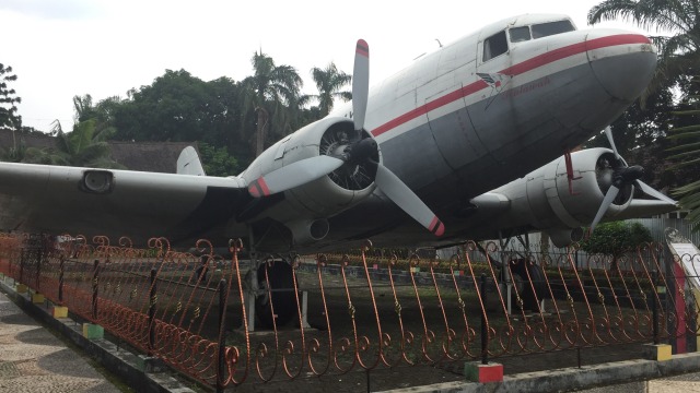 Pesawat RI-001 Seulawah (Foto: Dok. Anjungan Aceh TMII)