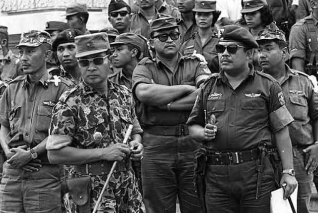 Soeharto Marah Dan Menodongkan Pistol Ta Slentik Kowe Kumparan Com