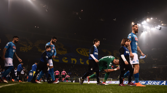Inter Milan vs Napoli (Foto: MARCO BERTORELLO/AFP)