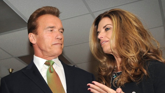 ‎Arnold Schwarzenegger dan Maria Shriver (Foto: AFP/MARK RALSTON )