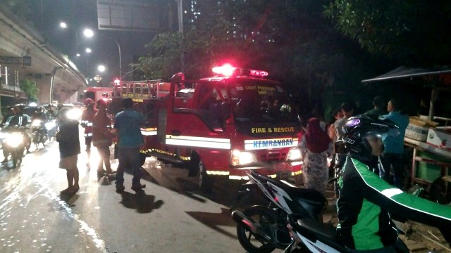 Kios bensin terbakar di Cengkareng, Jakarta Barat.  (Foto: Dok. Istimewa)