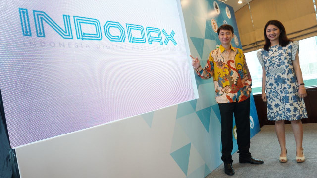 CEO INDODAX, Oscar Darmawan dan Edita Purnamasari (Foto: Aditia Noviansyah/kumparan)