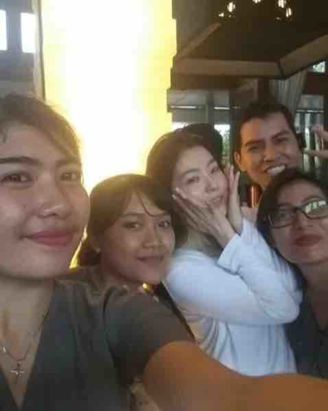 Irene Red Velvet Liburan di Bali (2)