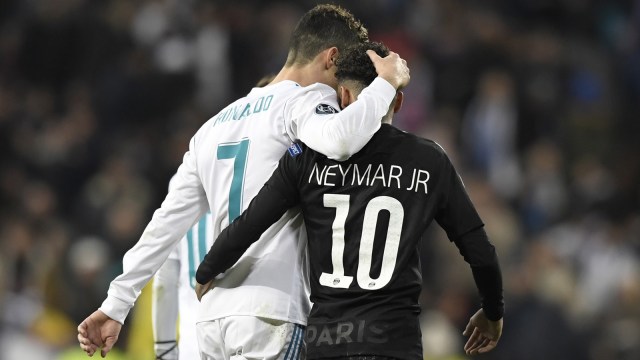 Cristiano Ronaldo dan Neymar. (Foto: Gabriel Bouys/AFP)