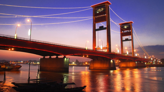 Jembatan Ampera di Palembang (Foto: Flickr/Dimas Wahyu)