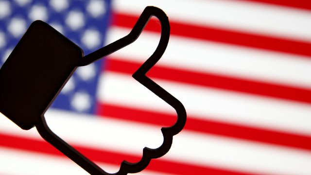 Ilustrasi Facebook di Amerika Serikat. (Foto: REUTERS/Dado Ruvic)