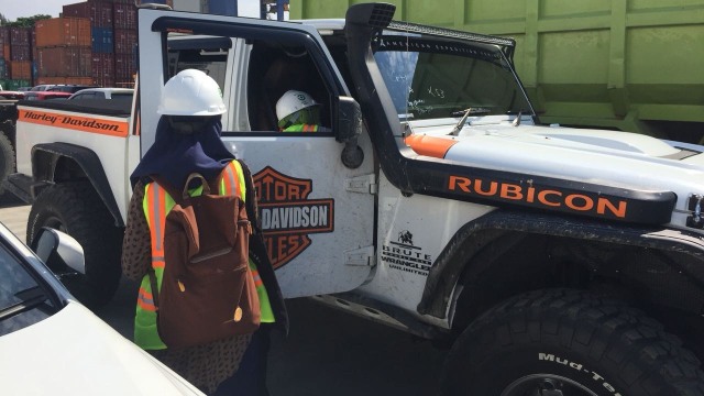 Mobil mewah sitaan KPK. (Foto: Fachrul Irwinsyah/kumparan)