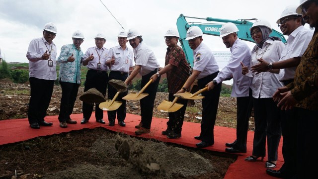 Groundbreaking pengolahan sampah Bantar Gebang (Foto: Iqbal Firdaus/kumparan)