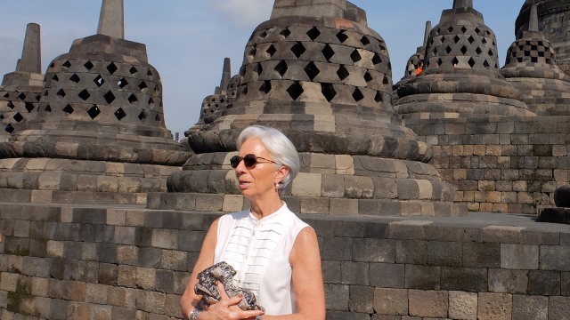 Ilustrasi turis di Candi Borobudur. Foto: Reuters/David Lawder