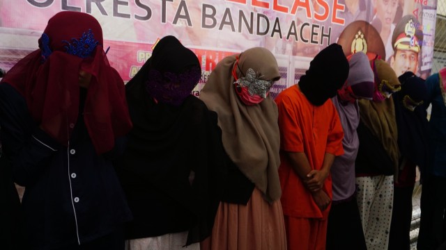 Rilis kasus prostitusi online di Banda Aceh. (Foto: Zuhri Noviandi/kumparan)