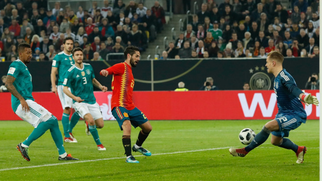 Jerman vs Spanyol (Foto: Odd Andersen/AFP)