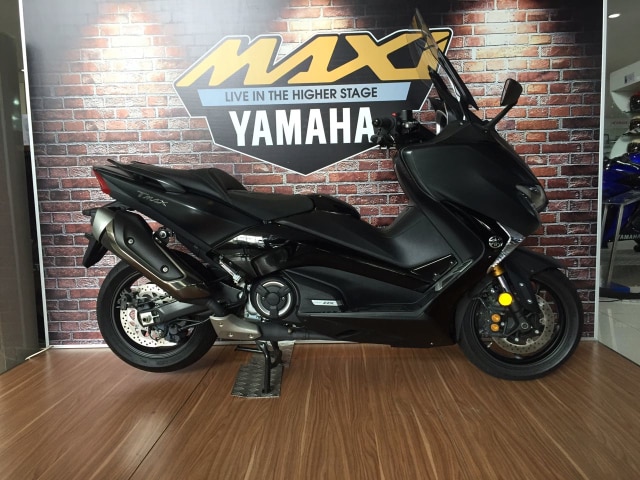 Yamaha TMAX DX (Foto: Citra Pulandi/kumparanOTO)