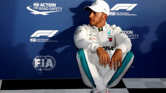 Hamilton rebut pole position GP Australia. (Foto:  REUTERS/Brandon Malone)