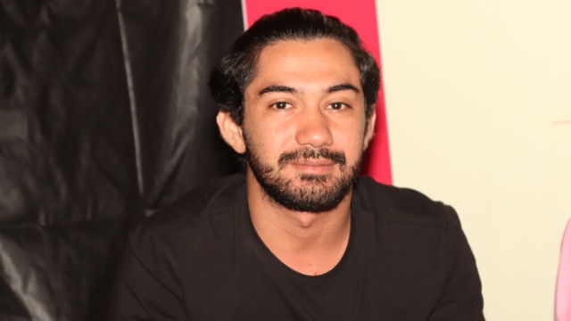 Reza Rahadian.