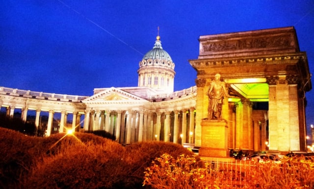 White Nights, Fenomena Malam Putih di St. Petersburg (1)