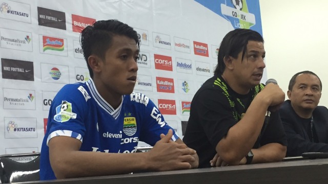 Konpers setelah Persib melawan Ps Tira (Foto:  Iqbal Tawakal Lazuardi Siregar/kumparan)