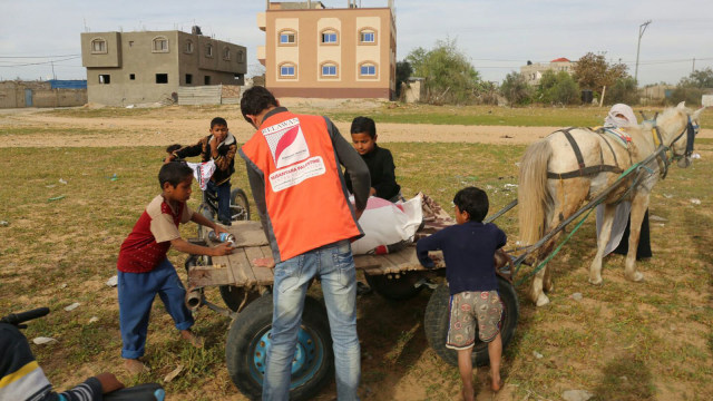 Bantuan Indonesia Untuk Palestina (Foto: Dok. Abdillah Onim/Yayasan Linbud Indonesiana)