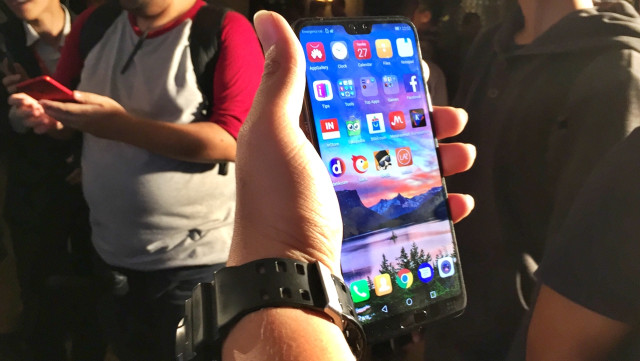 Ponsel Huawei P20 Pro. (Foto: Bianda Ludwianto/kumparan)