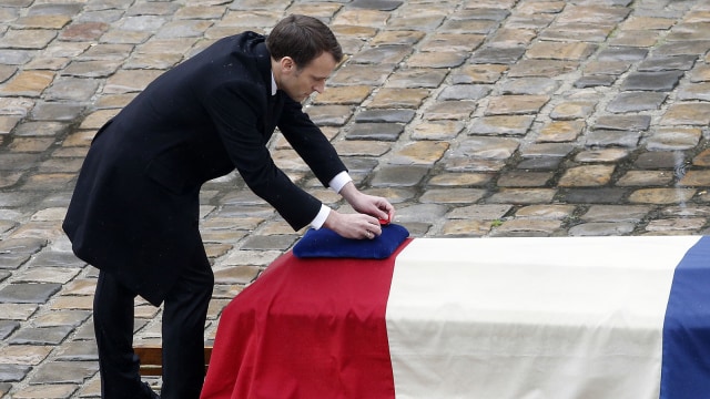Upacara Pemakaman Arnaud Beltrame. (Foto: AP)