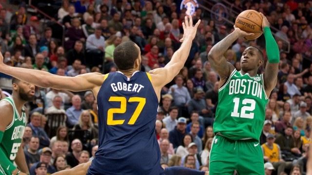 Terry Rozier III melepas tembakan. (Foto: USA Today via Reuters/Russell Isabella)