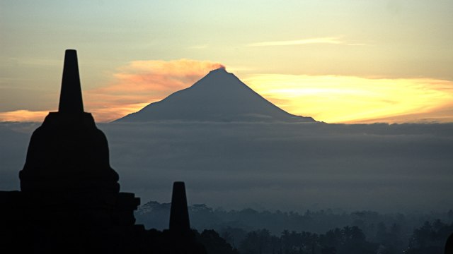 Gunung Merapi.