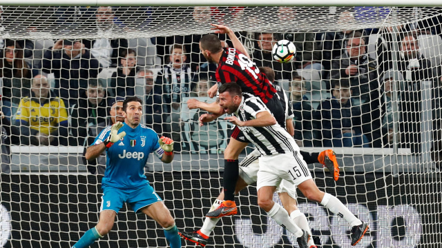 Laga Juventus vs Milan. (Foto: REUTERS/Alessandro Garofalo)