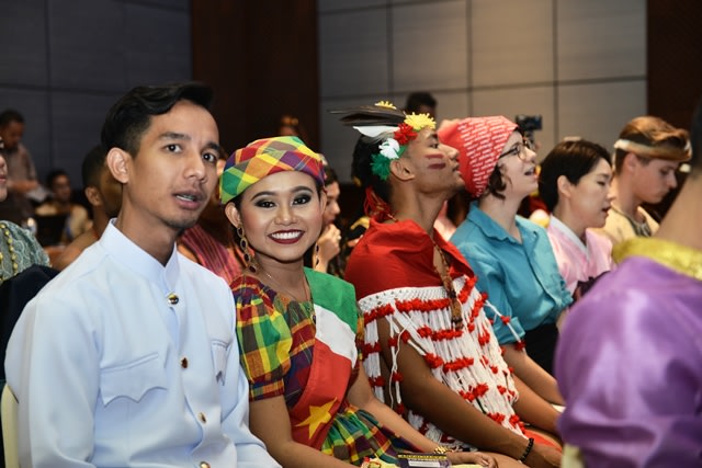 Menggerakkan Generasi Muda Dunia melalui Program Beasiswa Seni dan Budaya Indonesia (2)