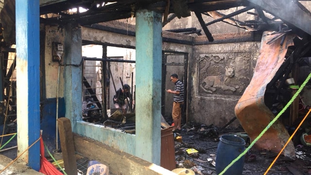 Kondisi lokasi kebakaran di Tambora, Jakbar. (Foto: Ricad Saka/kumparan)