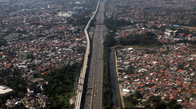 Proyek LRT di Jakarta (Foto: Aditia Noviansyah/kumparan)