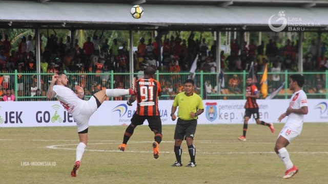 Perseru vs PSM (Foto: Dok. Liga Indonesia)