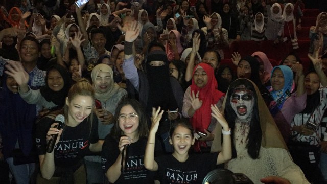 Prilly Latuconsina Meet & Greet ‘Danur 2: Maddah’. (Foto: Alexander Vito/kumparan)