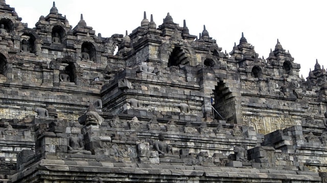 Candi Borobudur (Foto: Wikimedia Commons)
