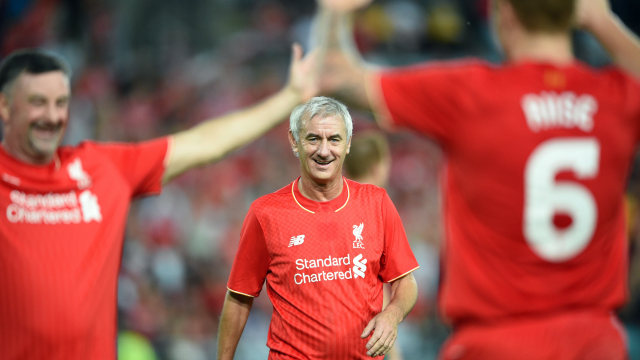 Ian Rush di laga eksebisi Liverpool. (Foto: PETER PARKS / AFP)