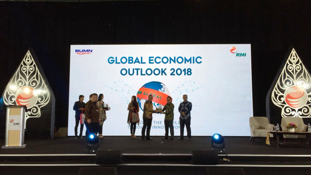 PT RNI di acara Global Economic Outlook