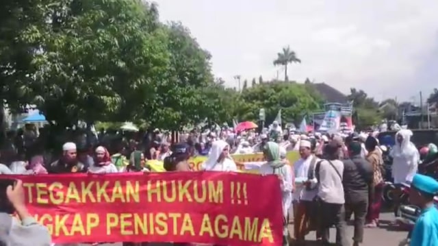 Video: Aksi Bela Islam 64 di Tegal, Ribuan Umat Islam Longmach