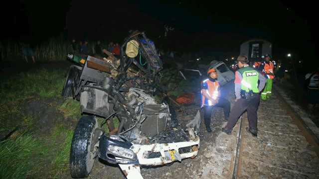 Kecelakaan KA Sancaka di Ngawi. (Foto: Antara/Eric S)