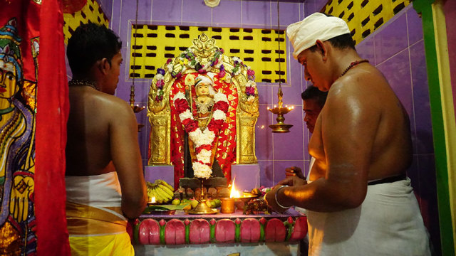 Ritual keagamaan umat Hindu di Aceh. (Foto: Zuhri Noviandi/kumparan)