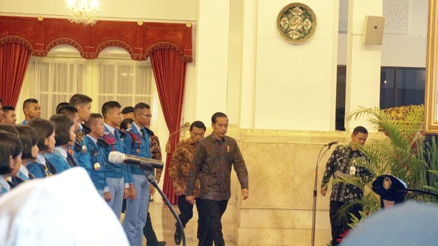 Jokowi Silaturahmi dengan siswa Taruna Nusantara. (Foto: Yudhistira Amran Saleh/kumparan)