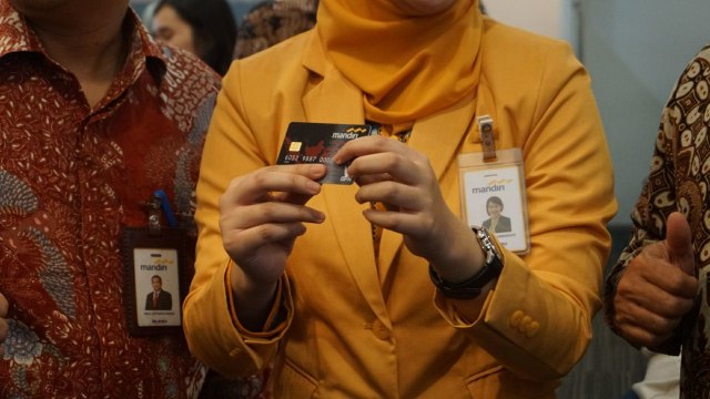Mandiri Terbitkan 250 Ribu Contactless Card Visa Saat Pandemi, Naik 100 Persen (943)